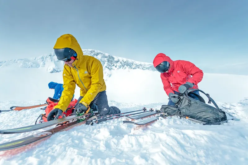 Mountain Equipment Mens Shivling Jacket - Ombre Blue-6